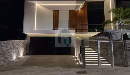 Casa Alto Padrão 3 suítes, Pedra Branca | Palhoça SC, Venda, - O imóvel possui, 3 dormitorios, sendo 3 suites, terreno com 377,97 m², área útil de 240,37 m², área total do imóvel é de 377,97 m², aqui 
