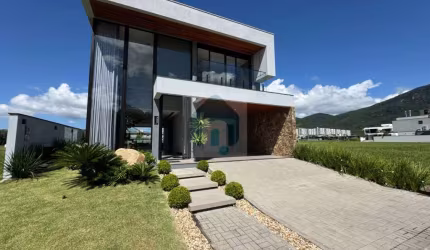 Casa em condomínio para venda, 4 quarto(s),  Pedra Branca, Palhoca - CA1292