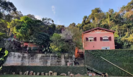 Chácara / sítio com 3 quartos à venda em Luiz Fagundes, Mairiporã , 130 m2 por R$ 800.000