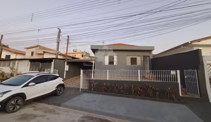Casa com 2 quartos à venda no Jardim Alvinópolis, Atibaia , 86 m2 por R$ 430.000