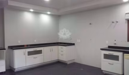 Casa em condomínio fechado com 3 quartos à venda na Vila Santista, Atibaia , 661 m2 por R$ 3.000.000