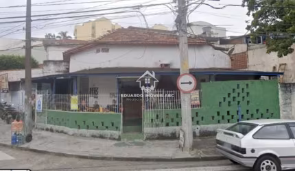 REF 8213- Passa-se o ponto. Ótima localização- Santo André