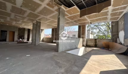 REF 6082. Salão para Locação no bairro Jardim Olavo Bilac, 540 m. Ótima oportunidade!