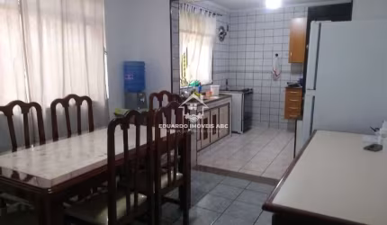 REF:9003. Casa para Venda no bairro Parque Capuava, 2 dorm, 4 vagas. Excelente oportunidade!
