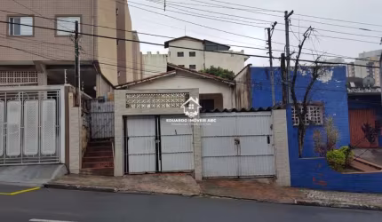 Terreno para Venda, 423,52 m². Possuindo três casas no terreno