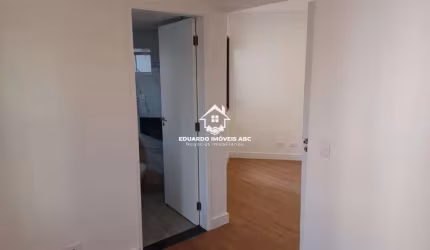 Apartamento (Apartamento Padrão) para Locação, 5 dorm(s), 1 suite(s), 3 vaga(s), 96 m²