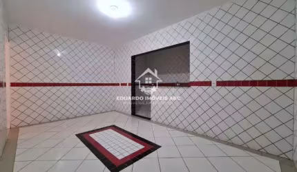 REF 2488. Casa 1 dormitório. Alves Dias - SBC. Ótima localização.