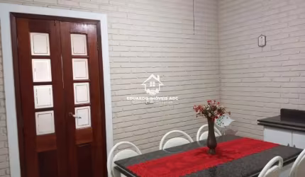 REF 10064 - Casa para Venda, 4 dorm(s), 1 suite(s), 4 vaga(s), 301 m².