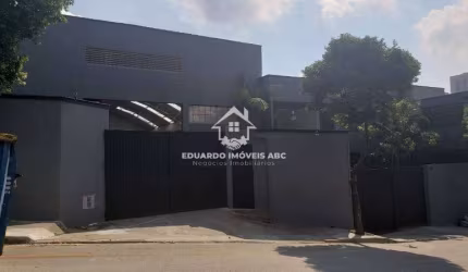 REF 4022 - Galpão industrial com aproximadamente 1.350 m². Campestre - Santo André