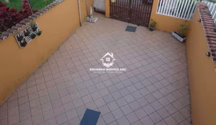 REF: 10373 - Casa  para Venda, 3 dorm(s), 6 vaga(s), 180 m²