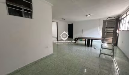 REF:10537- Casa para Locação, 2 dorm(s), 1 suite(s), 120 m²