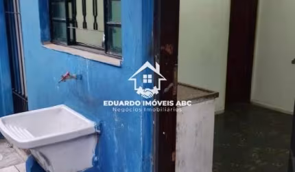 REF 10555- 1 Comodo. Banheiro. Ótima localização- São Bernardo do Campo