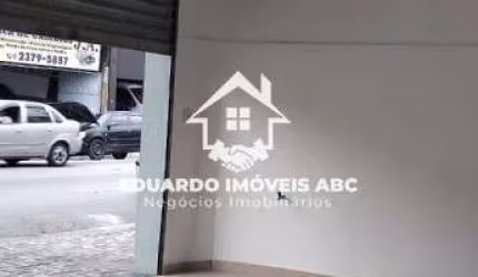 REF 10633- Salão com 55². Banheiro. Ótima localização- Santo André