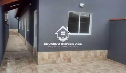 REF: 10703 - Casa Padrão para Venda, 2 dorm(s), 2 suite(s), 2 vaga(s), 125 m²