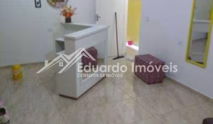Sala Comercial. Taboão-Diadema. Travessa da Av. Brasilia. Ideal para Cabeleireiro