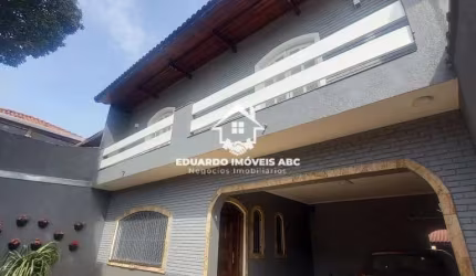 Casa (Assobradada) para Venda, 4 dorm(s), 3 vaga(s), 350 m²