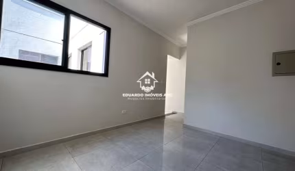 REF 2308. 2 Dormitórios. 2 vagas. Vila Eldízia - Santo André
