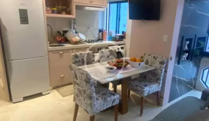 Lindo Apartamento todo reformado com vista para o mar