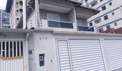Sobrado com 3 dormitórios à venda, 129 m² por R$ 800.000,00 - Vila Assunção - Praia Grande/SP