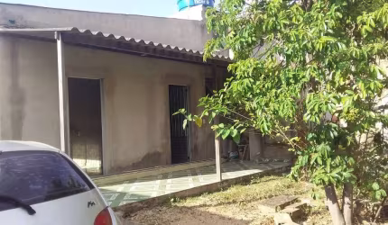 Casa Para Vender com 02 quartos no bairro Colonial em Contagem