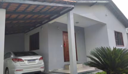 Casa Para Vender com 03 quartos 01 suítes no bairro Marmeleiros em Betim