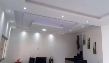 Casa Para Vender com 04 quartos no bairro Retiro em Contagem