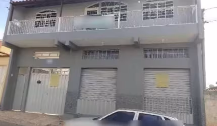 Casa Para Vender com 05 quartos no bairro Betim Industrial em Betim - NÃO FINANCIA