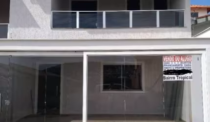 Casa Para Vender com 03 quartos 01 suítes no bairro Lucio de Abreu em Contagem
