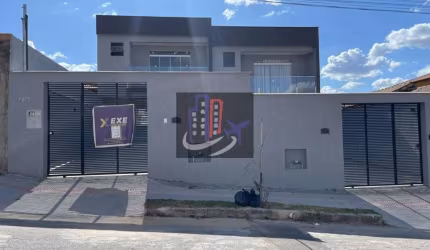 Casa Para Vender com 03 quartos 01 suítes no bairro Lucio de Abreu em Contagem