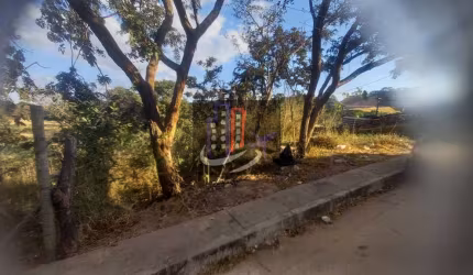 Lote / Terreno Comercial Para Vender no bairro Icaivera em Betim