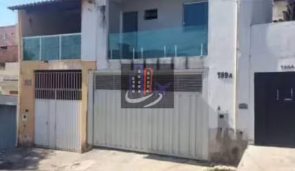 Duas Casas Para Vender com 05 quartos no bairro Gávea em Vespasiano