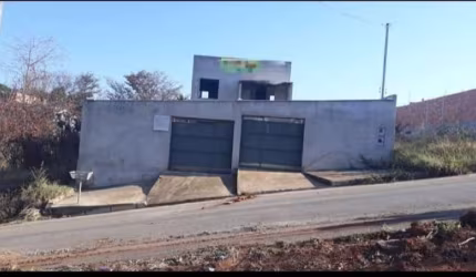 Casa Para Vender com 02 quartos no bairro Recanto Verde em Esmeraldas
