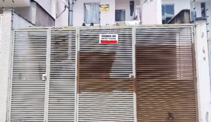 Casa Para Vender com 02 quartos no bairro Granja Ouro Branco em Contagem