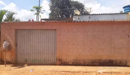 Casa Para Vender com 3 quartos 1 suíte no bairro Araças em Mateus Leme
