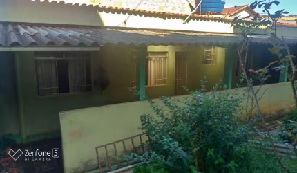 Casa Para Vender com 03 quartos 01 suítes no bairro Novo Riacho em Contagem