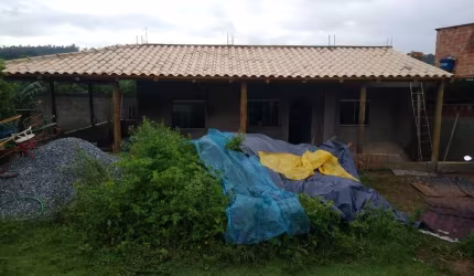 Casa Para Vender com 02 quartos no bairro Colônia Santa Isabel em Betim