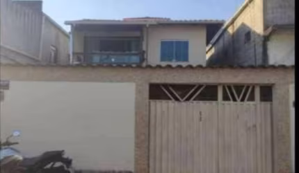 Casa Para Vender com 05 quartos no bairro Bandeirinhas em Betim
