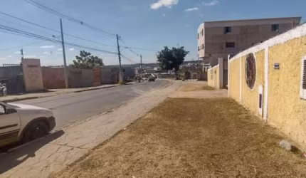 Lote / Terreno de Bairro Para Vender no bairro Icaivera em Betim