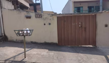 Casa Para Vender com 03 quartos no bairro Novo Riacho em Contagem