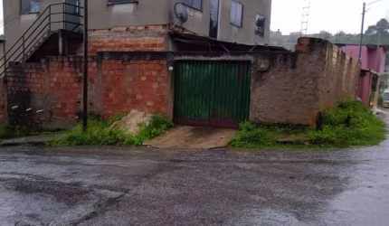 Casa Para Vender com 6 quartos 1 suítes no bairro São Salvador em Betim