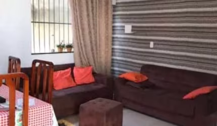Casa Para Vender com 02 quartos no bairro Mangabeiras em Mateus Leme