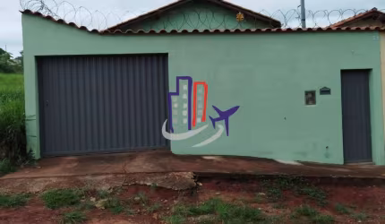 Casa Para Vender com 02 quartos no bairro Planalto em Mateus Leme