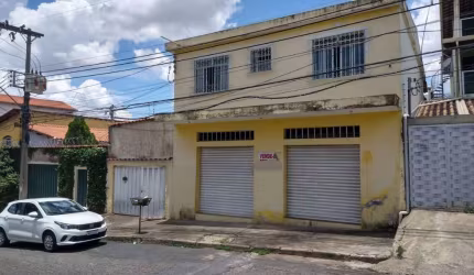 Casa com 02 lojas / 05 quartos 01 suíte no bairro Novo Eldorado em Contagem