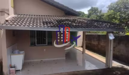 Casa Para Vender com 03 quartos 01 suíte no bairro Vila Maria Regina em Juatuba