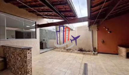 Casa Para Vender com 03 quartos no bairro Riacho das Pedras em Contagem