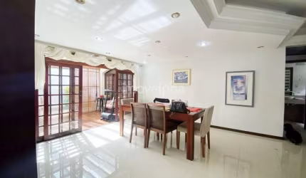 Casa com 3 quartos à venda na Rua Doutor Jorge Fayet, 330, Chácara das Pedras, Porto Alegre por R$ 1.290.000