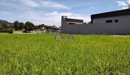 Terreno em condomínio fechado à venda na Rua do João-de-barro, Ubatiba, Maricá, 609 m2 por R$ 120.000