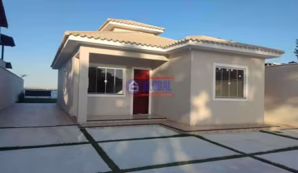Casa com 3 quartos à venda na Rua Cento e Onze, Jardim Interlagos (Ponta Negra), Maricá, 88 m2 por R$ 590.000