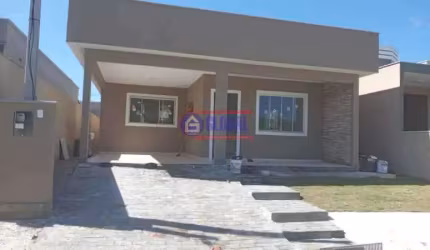 Casa em condomínio fechado com 3 quartos à venda na Estrada Do Pindobas, Pindobas, Maricá, 108 m2 por R$ 450.000