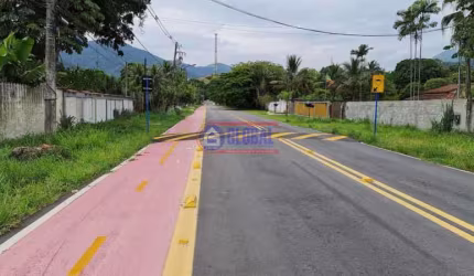 Terreno à venda na Avenida Um, Vale da Figueira (Ponta Negra), Maricá, 2 m2 por R$ 200.000